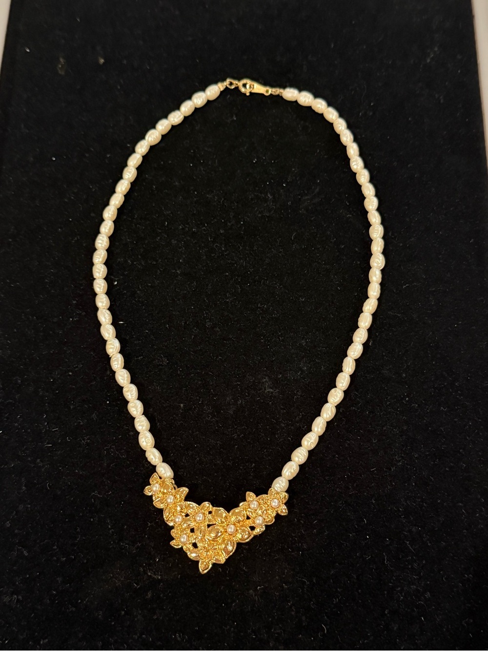 Vintage Avon Gold and White Pearl Bib Necklace